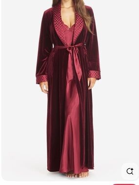 Jonquil by Diane Somandi Long Velvet Robe with Quilted Satin Trim in Burgundy
